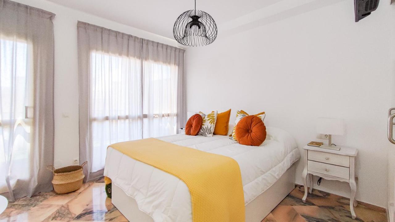 OleHolidays 514 Romana Playa junto al mar Marbella Exterior foto